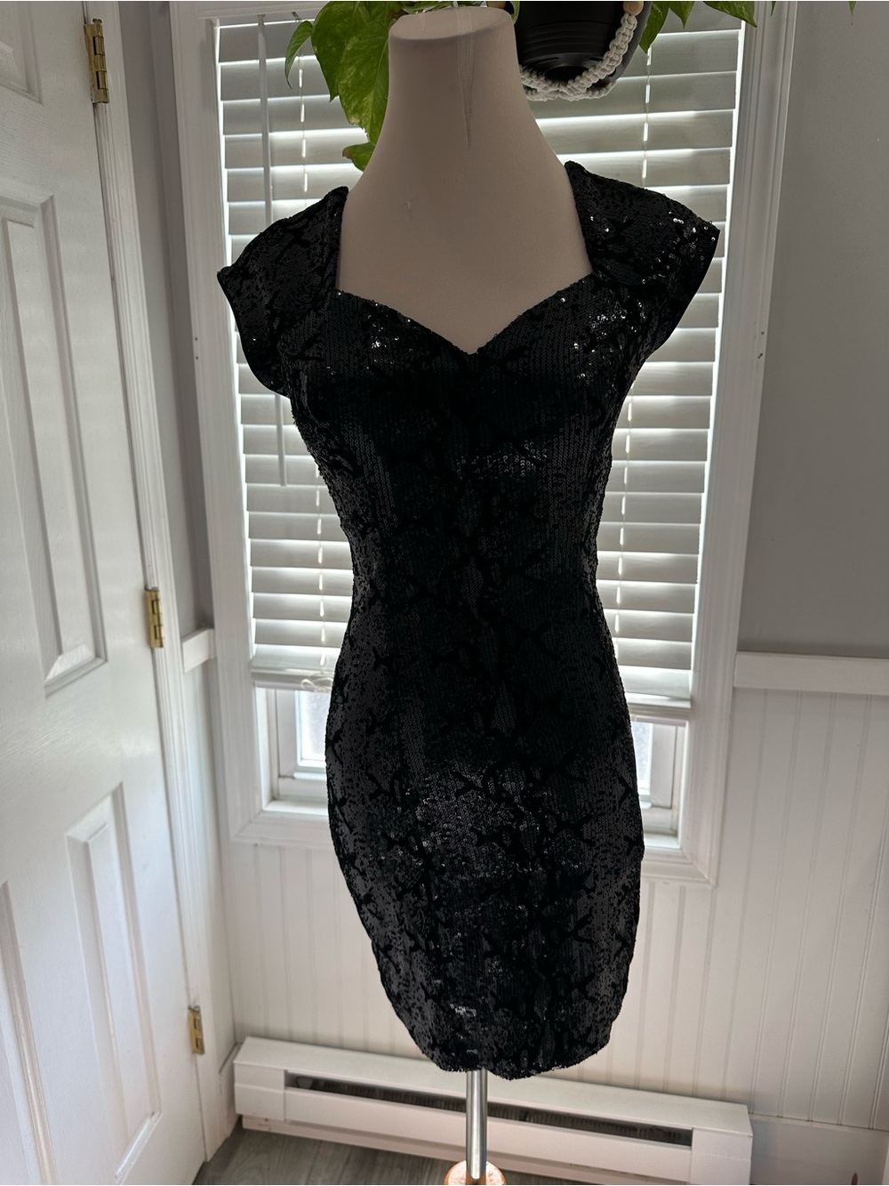 Guess Black Sequin Cap-Sleeve Mini Dress